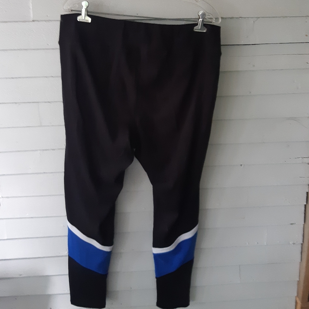 Active zone performance Women's leggins Size 2XL